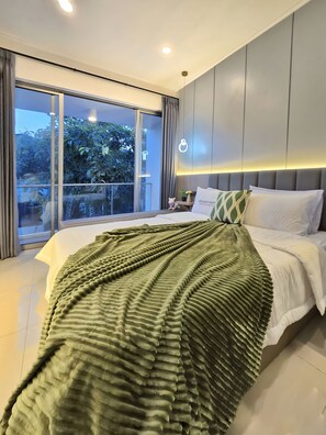 House, 3 Bedrooms | Iron/ironing board, free WiFi - Staysanliving - Lumen PIK (Kosambi)