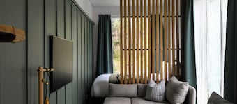 The Retreat - Reconnect with nature in style