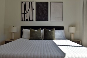 7 bedrooms, iron/ironing board, WiFi, bed sheets