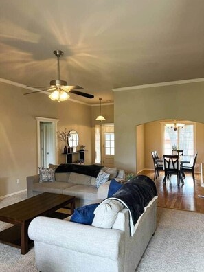 TV, fireplace - A Cozy Home, Great Location · South Tulsa (Jenks)