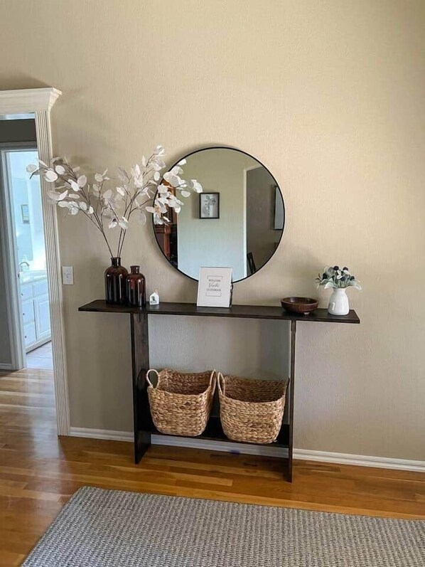 Interior - A Cozy Home, Great Location · South Tulsa (Jenks)