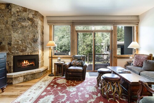 West Vail Basecamp - On Free Bus Route!