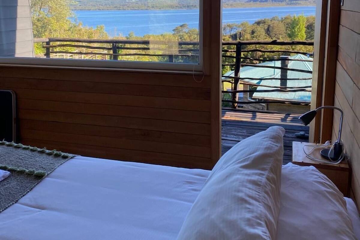 Suite, balkon, pemandangan danau | Wi-Fi gratis dan dapat diakses tamu berkursi roda