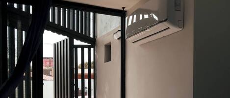 3 室のベッドルーム、アイロン / アイロン台、WiFi、ベッドシーツ