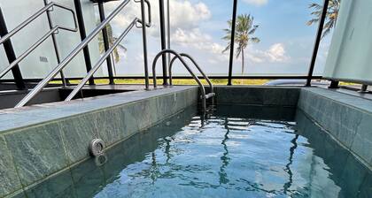 Melhores Flats - Luxuoso beira-mar