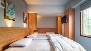 Standard Triple Room | Free WiFi - Hotel Dakozi Living (Kuta)