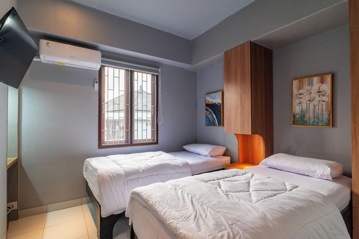 Standard Twin Room | Free WiFi