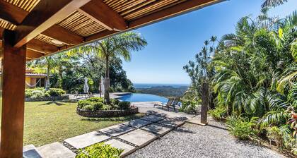 Oceanview mountaintop 5-bedroom villa in Samara. Short drive to the beach.