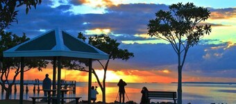 Spacious 4BR Family Home in Capalaba | Local Charm