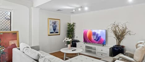 Televisio