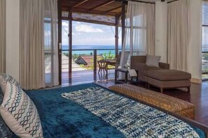 Smart TV, DVD player, video library