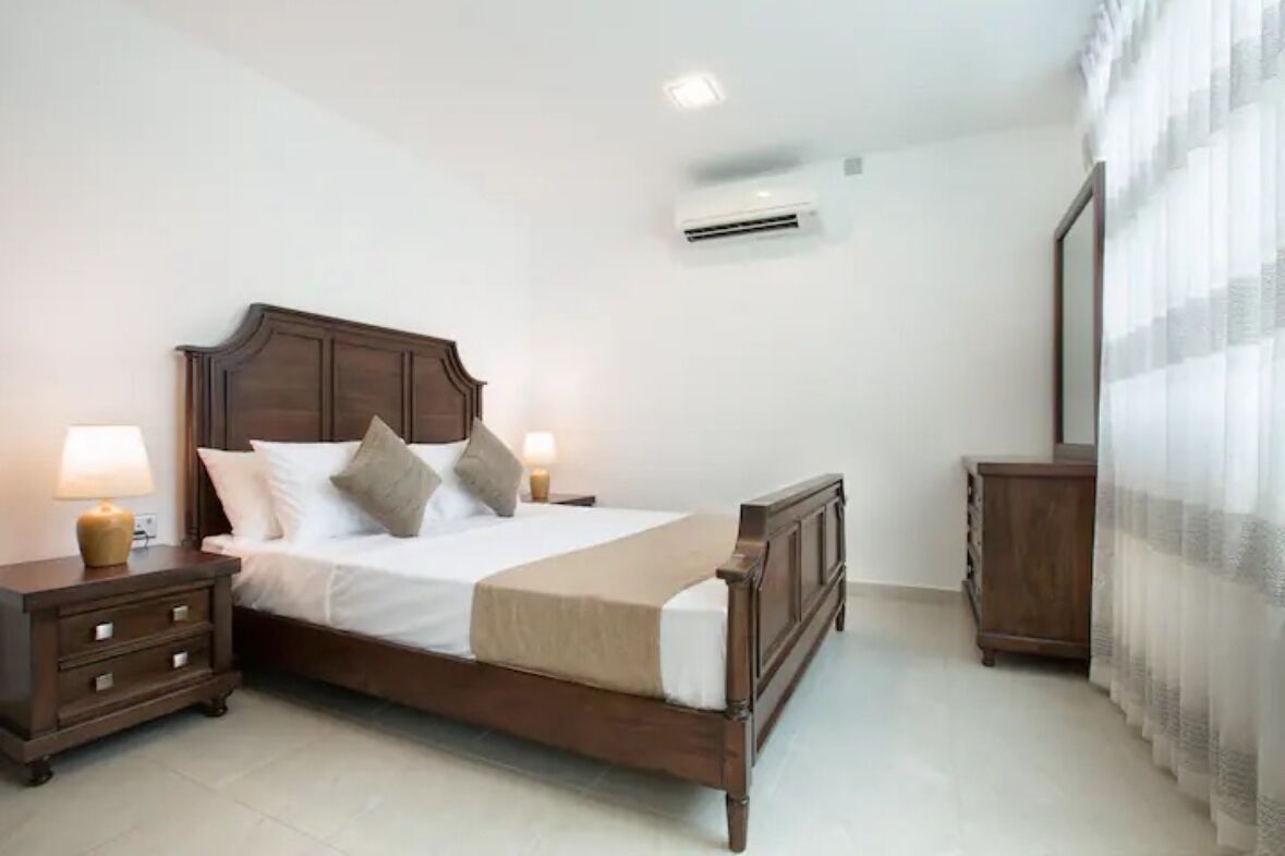 2 chambres, fer et planche à repasser, Wi-Fi gratuit, draps fournis