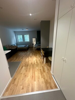 1 bedroom, WiFi, bed sheets, wheelchair access