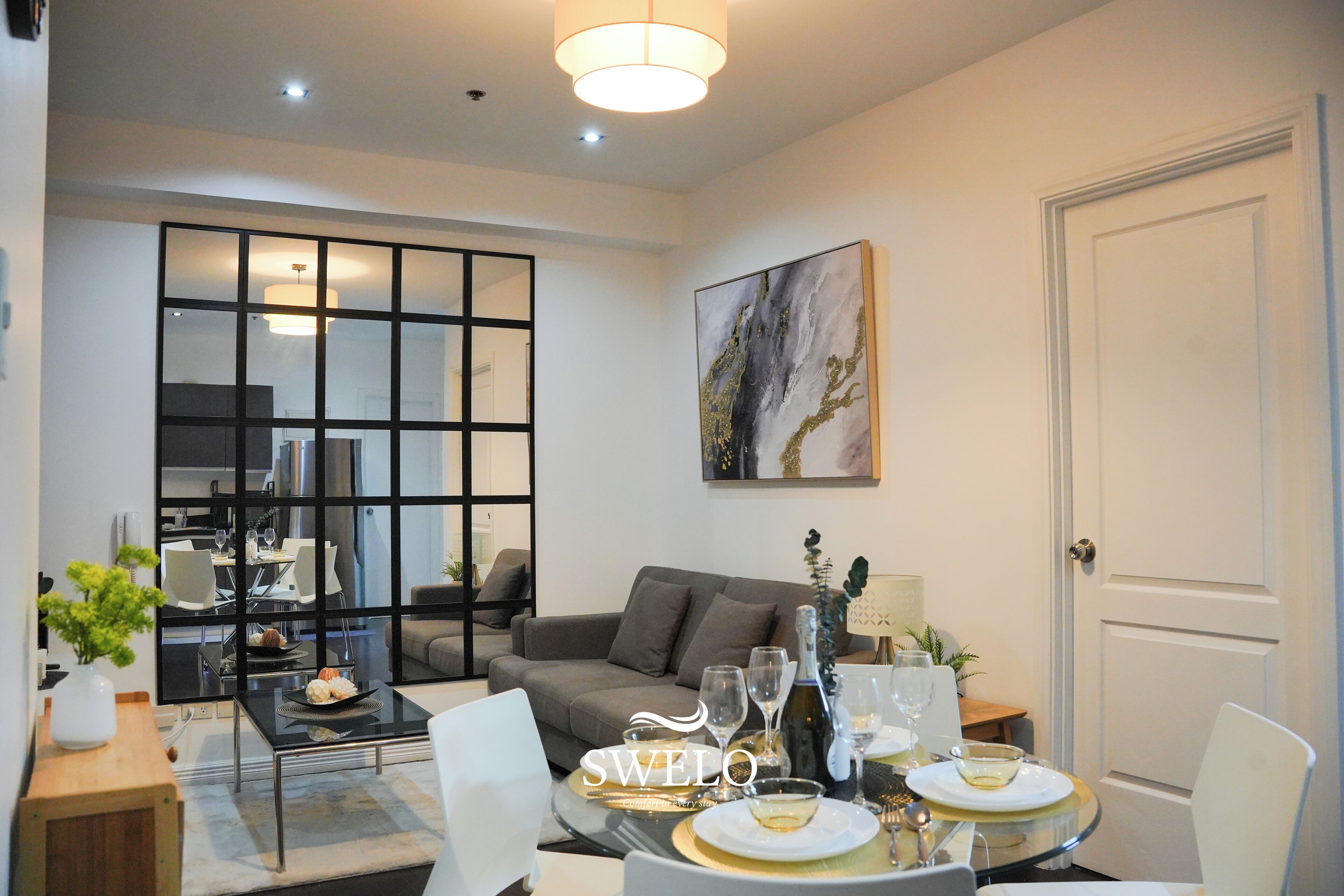 المنشأة من الداخل