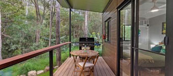 Cabin By The Creek / Hidden Oasis