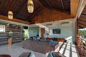 Interior - Tropical Hilltop Villa, 4BR, Jimbaran with Staff (Jimbaran)