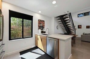 Interior - Luxury Spacious 2BR Home Close to Downtown (Austin)