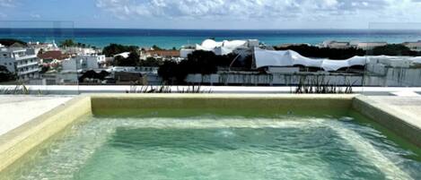 Apartment, 1 Bedroom, Balcony, Ocean View | Pool