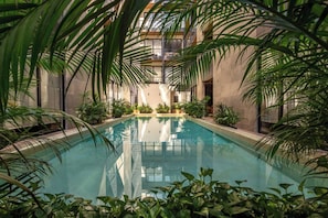Apartment, 1 Schlafzimmer, Balkon, Meerblick | Pool | Außenpool