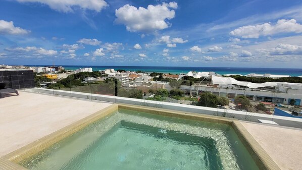 Apartment, 1 Schlafzimmer, Balkon, Meerblick | Pool