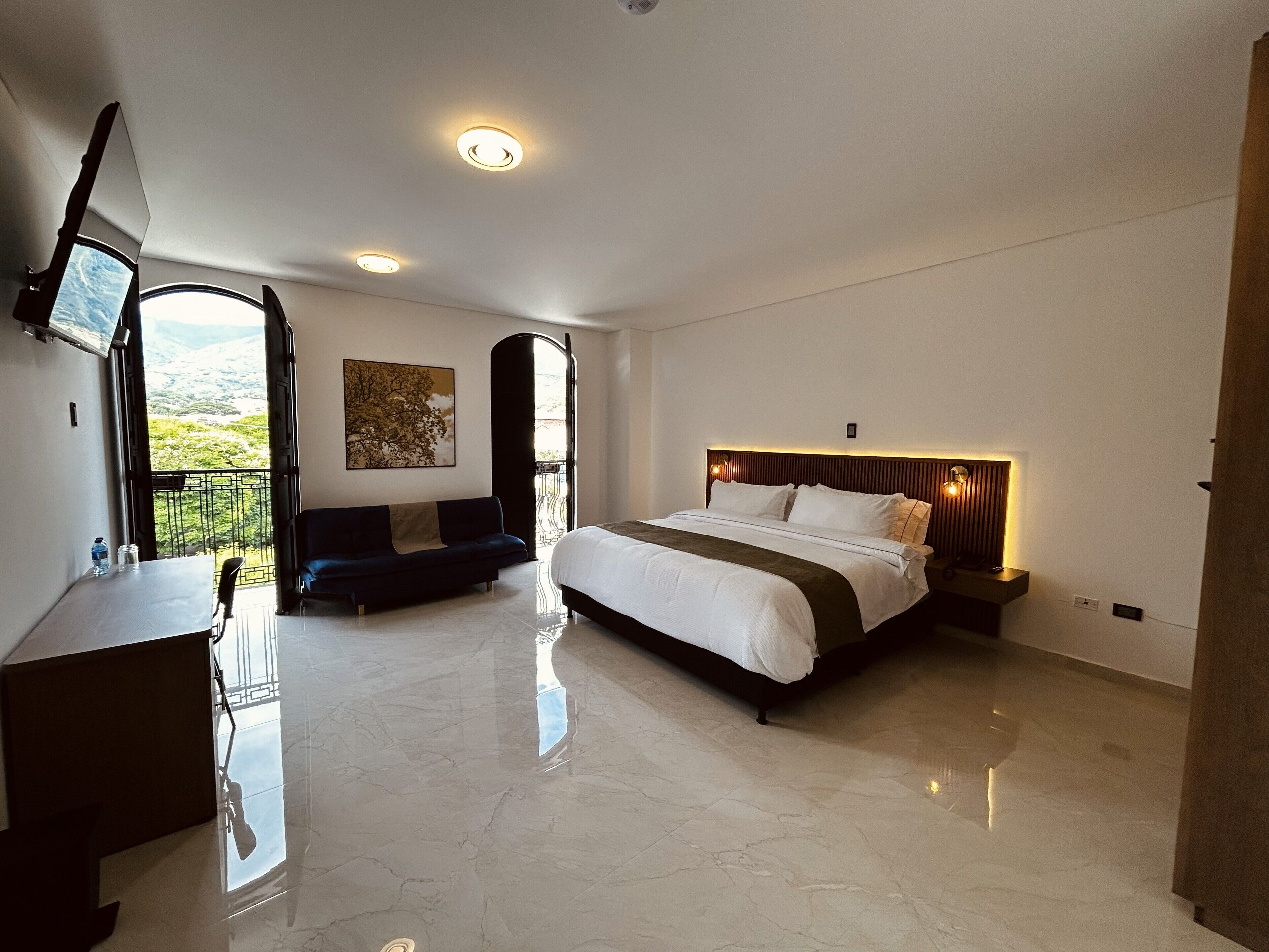 Junior Suite, City View | In-room safe, desk, free WiFi, bed sheets