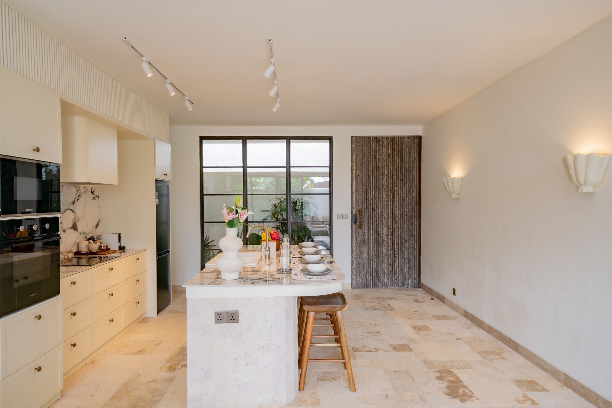 Biệt thự Cao cấp, 2 phòng ngủ, sân hiên, quang cảnh biển | Bếp riêng | Tủ lạnh, lò vi sóng, lò nướng, bếp nấu 