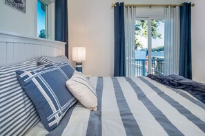 4 Schlafzimmer, Schreibtisch, WLAN, Bettwäsche