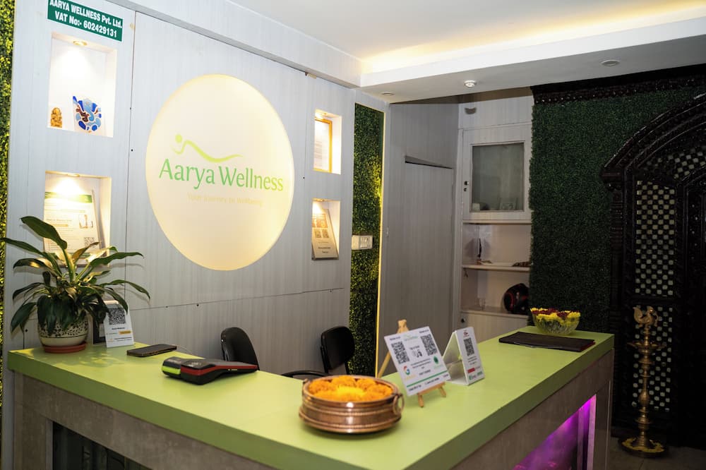 Aarya Wellness & Hostel
