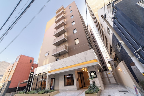 Exterior - Henn na Hotel Express Osaka Namba Nipponbashi (Osaka)