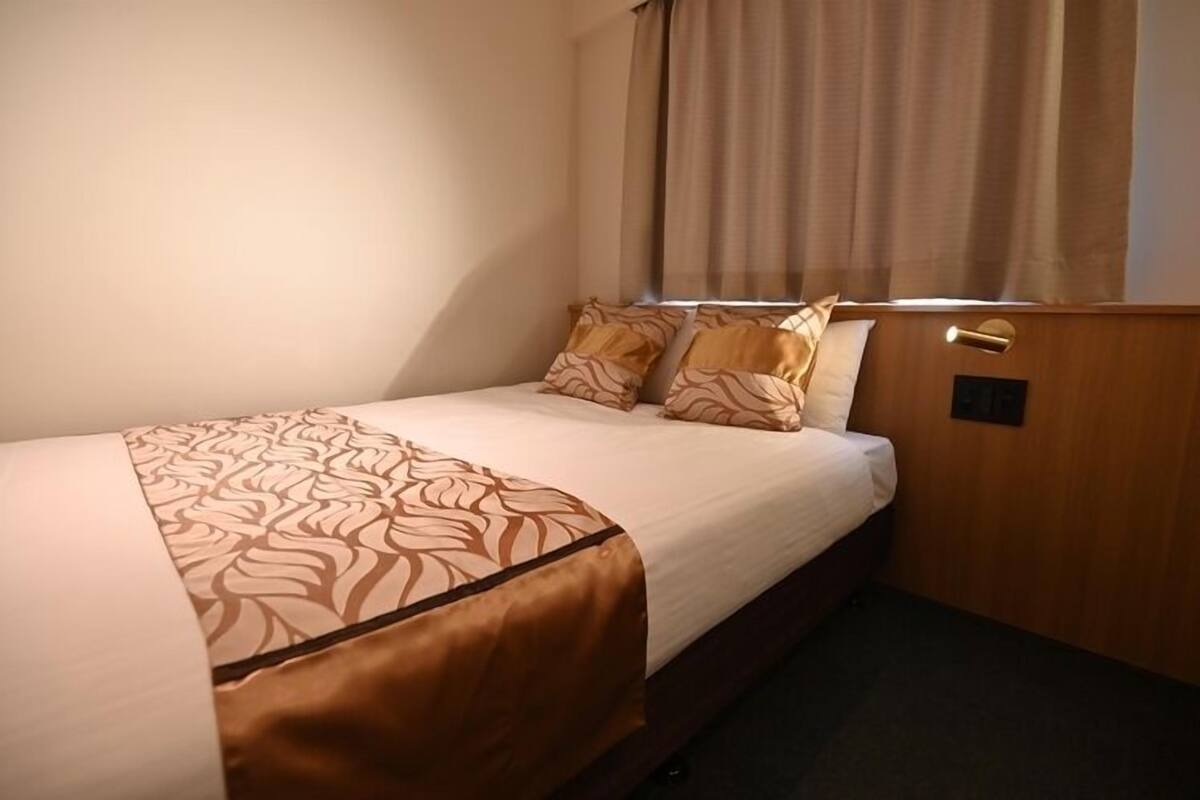 Double Room | Desk, free WiFi
