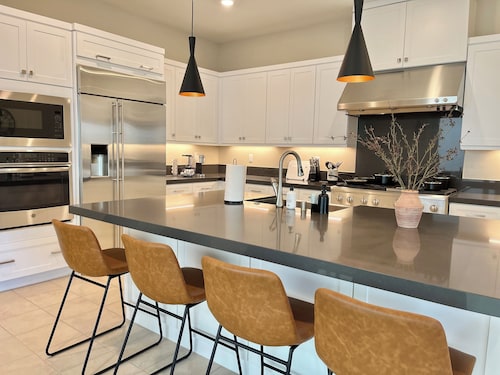 Mid-Century Modern 3BR in Great park Irvine