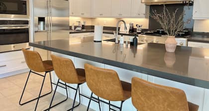 Mid-Century Modern 3BR in Great park Irvine