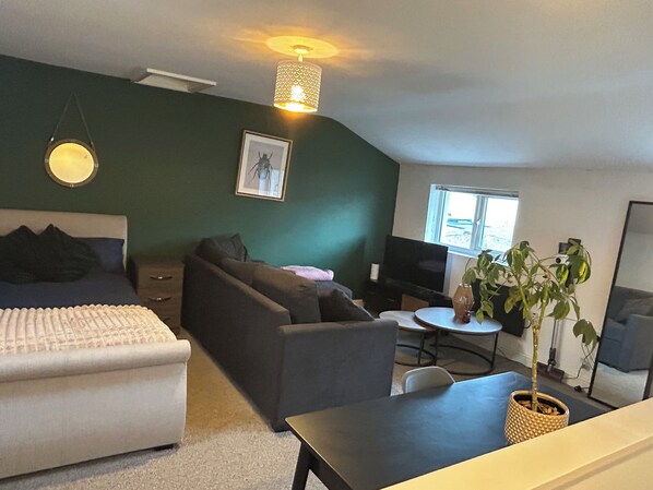 Deluxe Apartment | Free WiFi - Sandcastle (Swansea)