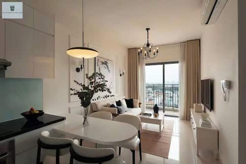 Premium Apartment, 2 Bedrooms, Kitchen, City View | Living area