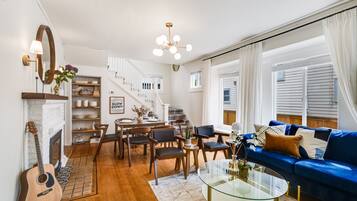 Smart TV, fireplace, books