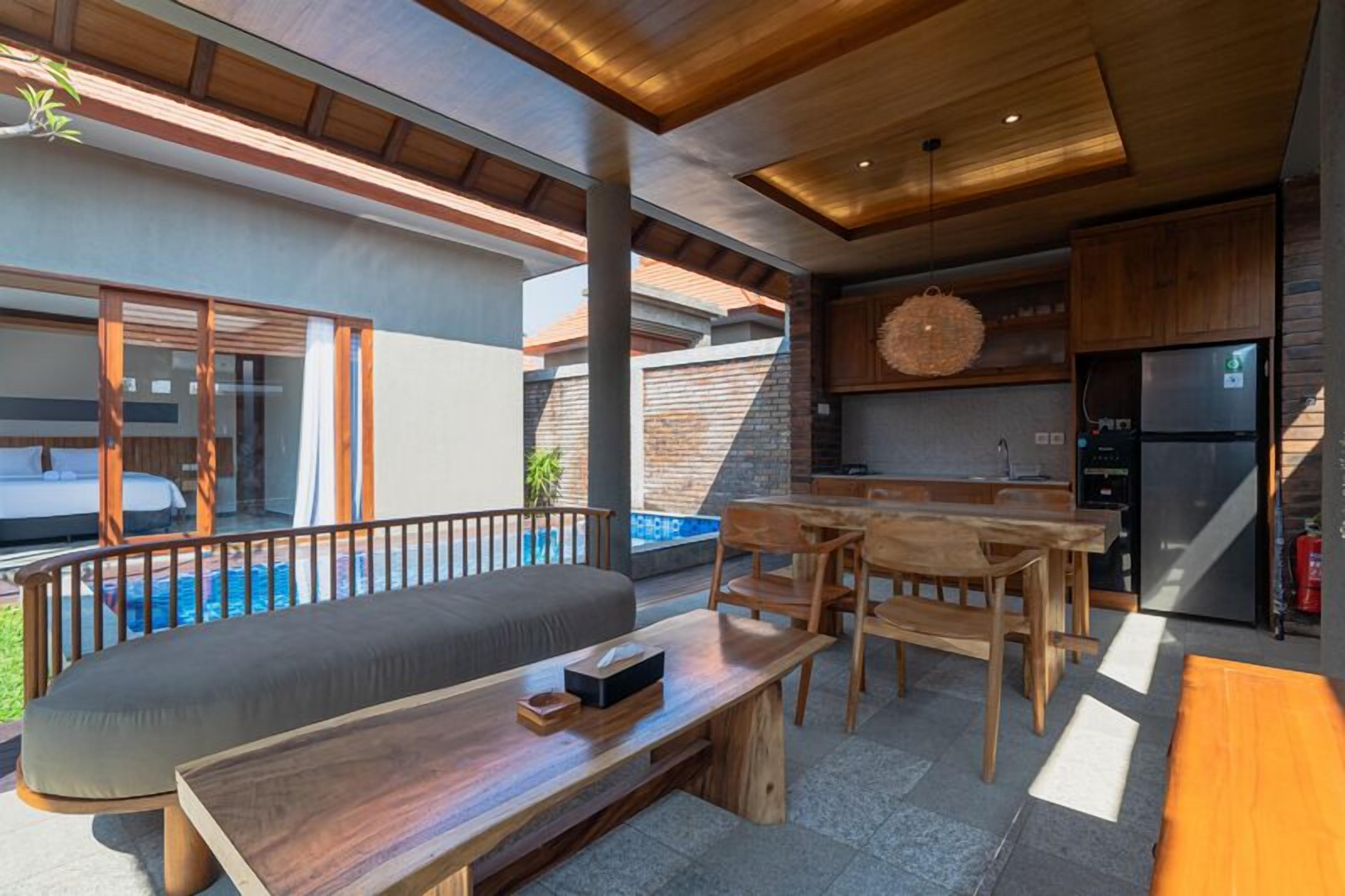 Cottage Deluks, 1 Tempat Tidur Queen, Bebas Asap Rokok, pemandangan kolam renang | Wi-Fi gratis