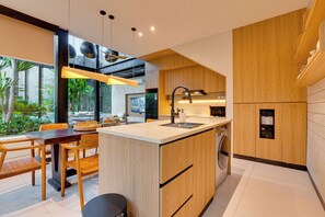 Villa, Pool View | Private kitchen | Fridge, microwave, stovetop, coffee/tea maker - Villa Byrdland - Canggu (Canggu)