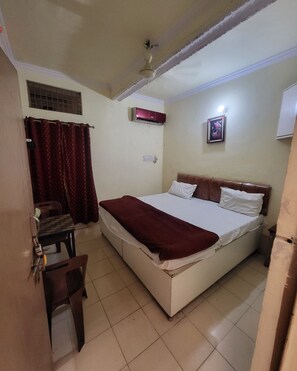 Deluxe Room | Free WiFi