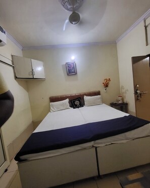 Deluxe Room | Free WiFi