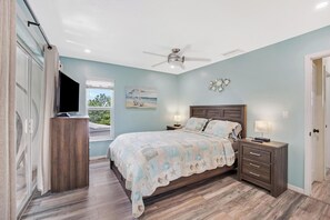 2 habitaciones, tabla de planchar con plancha, wifi y ropa de cama