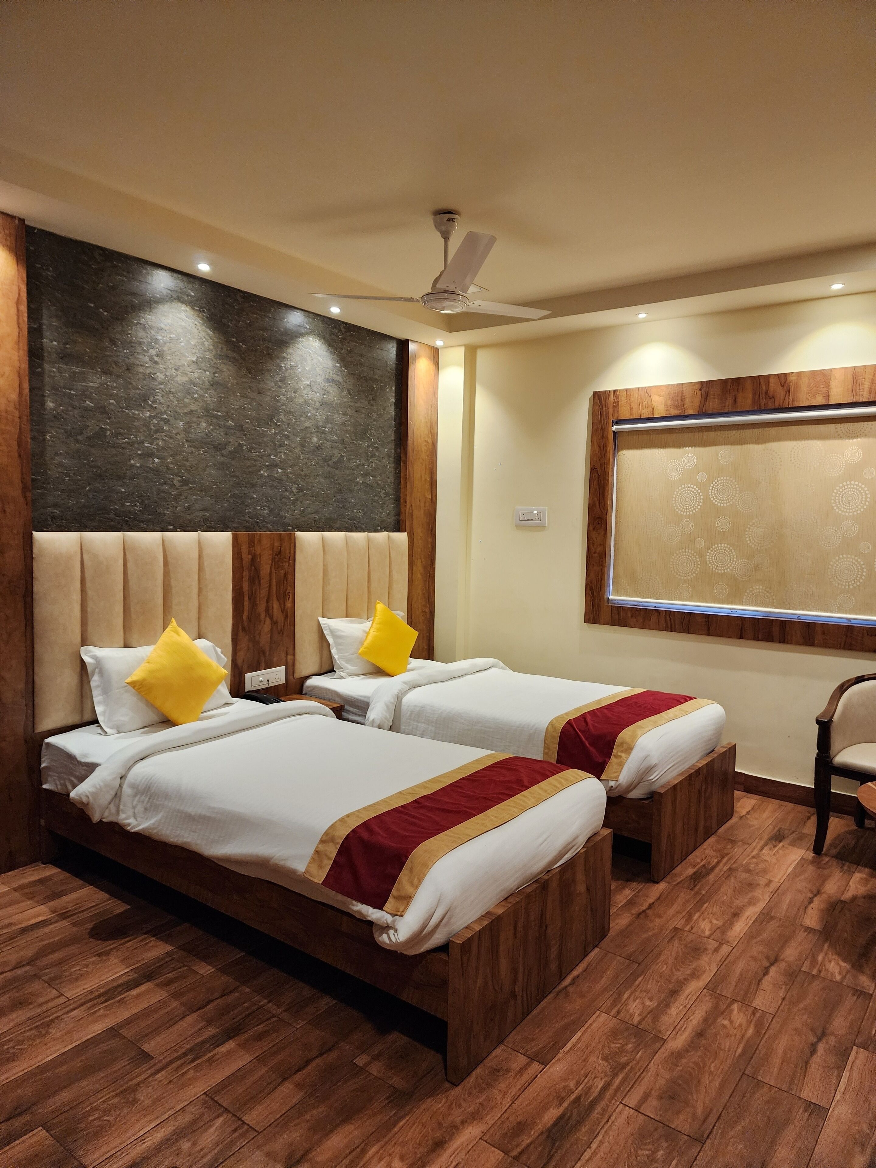 Chambre Double Premium, balcon, vue ville | Wi-Fi gratuit