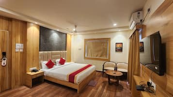 Chambre Double Premium, balcon, vue ville | Wi-Fi gratuit