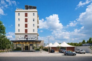 Fachada de la propiedad