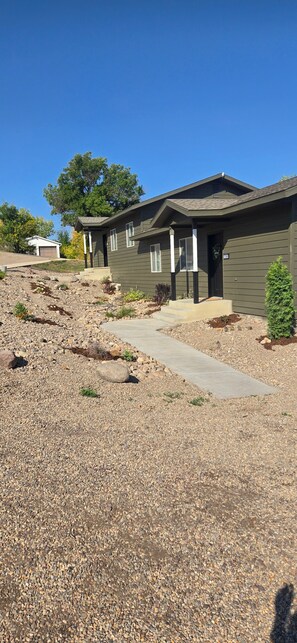 Exterior - Cowboy Condo in Charming Shelby (Shelby)