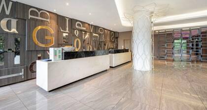 JUYUE HOTEL HONGQIAO AIRPORT