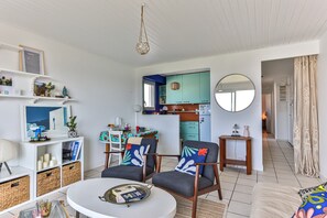 Apartment | Living room