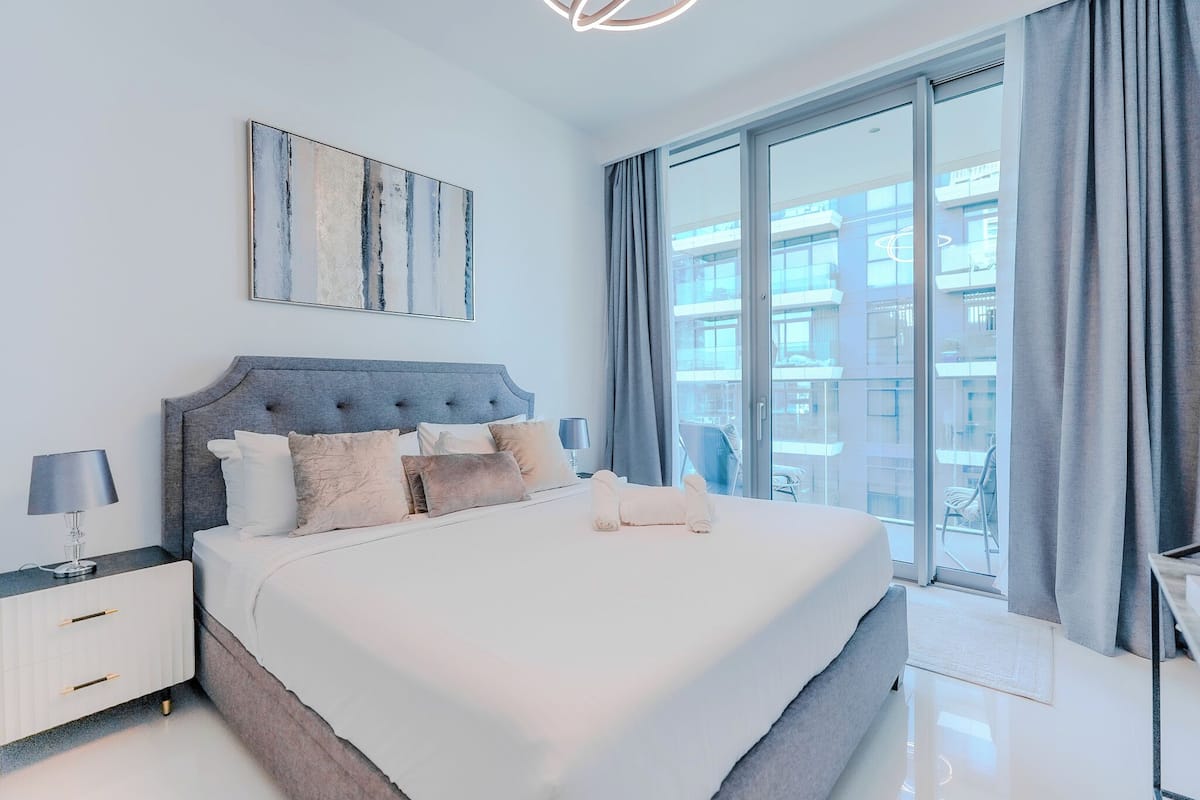 Appartement supérieur, 2 chambres, balcon, vue sur la mer | Accès au Wi-Fi (inclus)