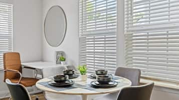 Townhome | Dining room