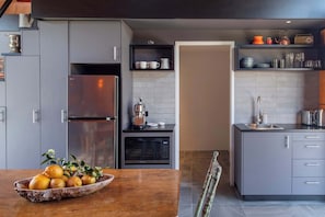 Fridge, microwave, coffee/tea maker, toaster