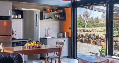 Hinterland Hideaway - Oceanstays